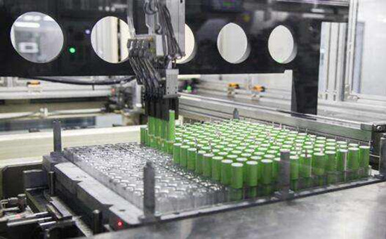 鋰電設(shè)備市場(chǎng)空間廣闊 未來三年增量市場(chǎng)可達(dá)900億元