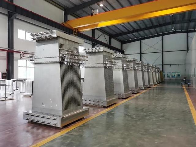 中國自主研制的“人造太陽”重力支撐設(shè)備正式啟運(yùn)